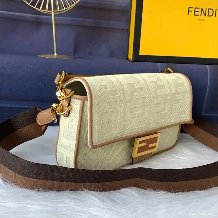 Affordable FF Fendi Apricot Baguette Motif Bag In Medium Canvas 0604